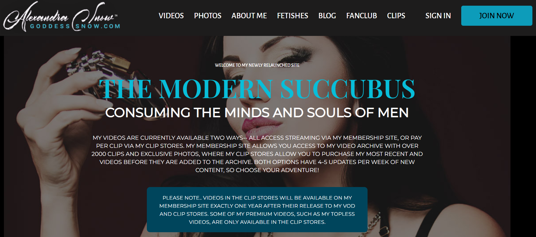 screenshot of Goddess Alexandra Snow own website to earn money